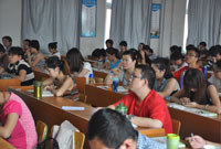 黄洁洵老师的《经济法》课堂